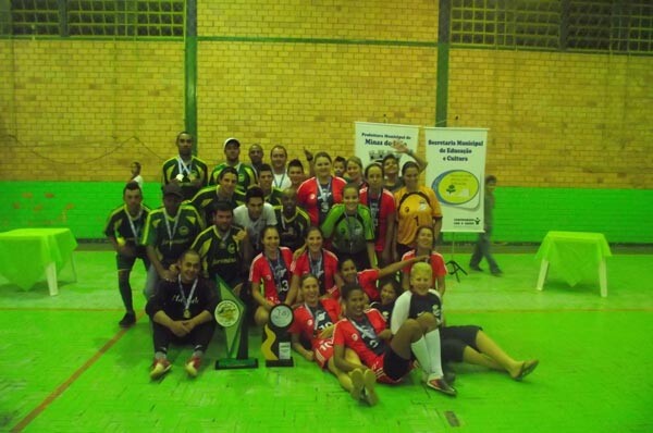 final-do-torneio-de-futsal-masculino-e-feminino