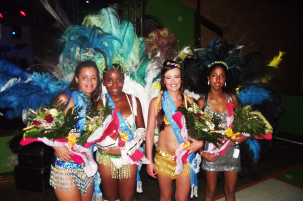 baile-elege-as-soberanas-do-carnaval-2012