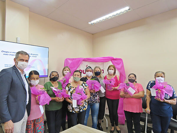 outubro-rosa-encontro-homenageia-mulheres-que-venceram-o-cancer-de-mama