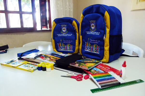 secretaria-de-educacao-fara-entrega-de-kits-escolares